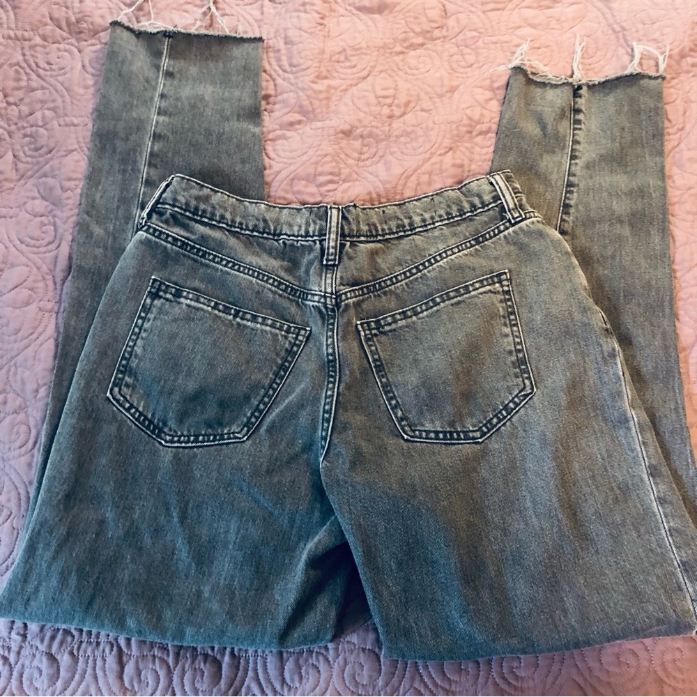 Universal Thread Jeans - Picture 7 of 7